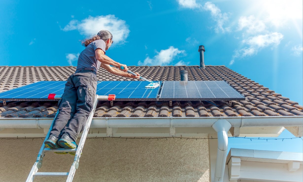Professional solar panel cleaning with purified water system
